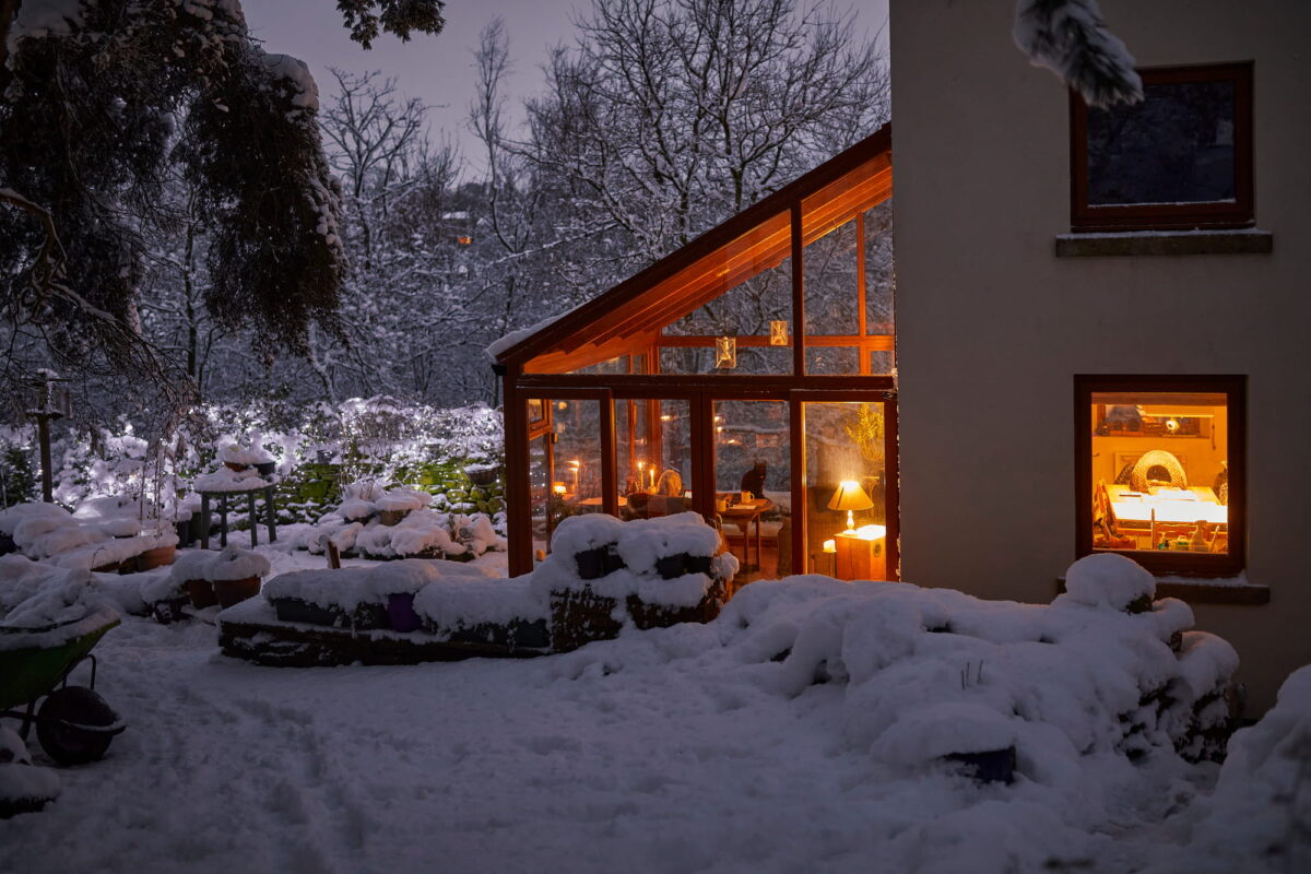 cozy-home-during-winter